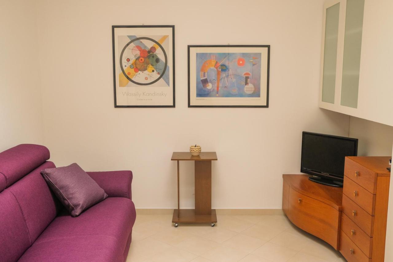 Suite Sabean Monopoli Bagian luar foto